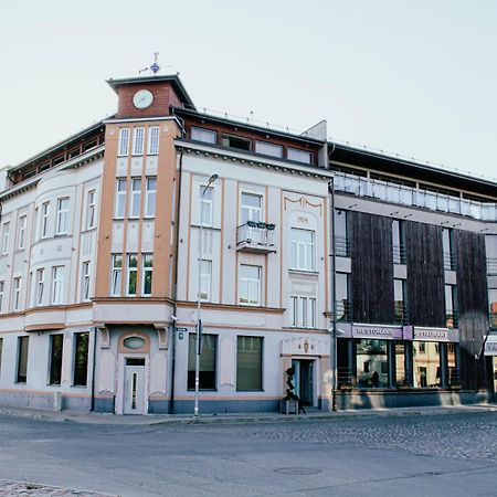 Hotel Kolumbs لييبايا المظهر الخارجي الصورة