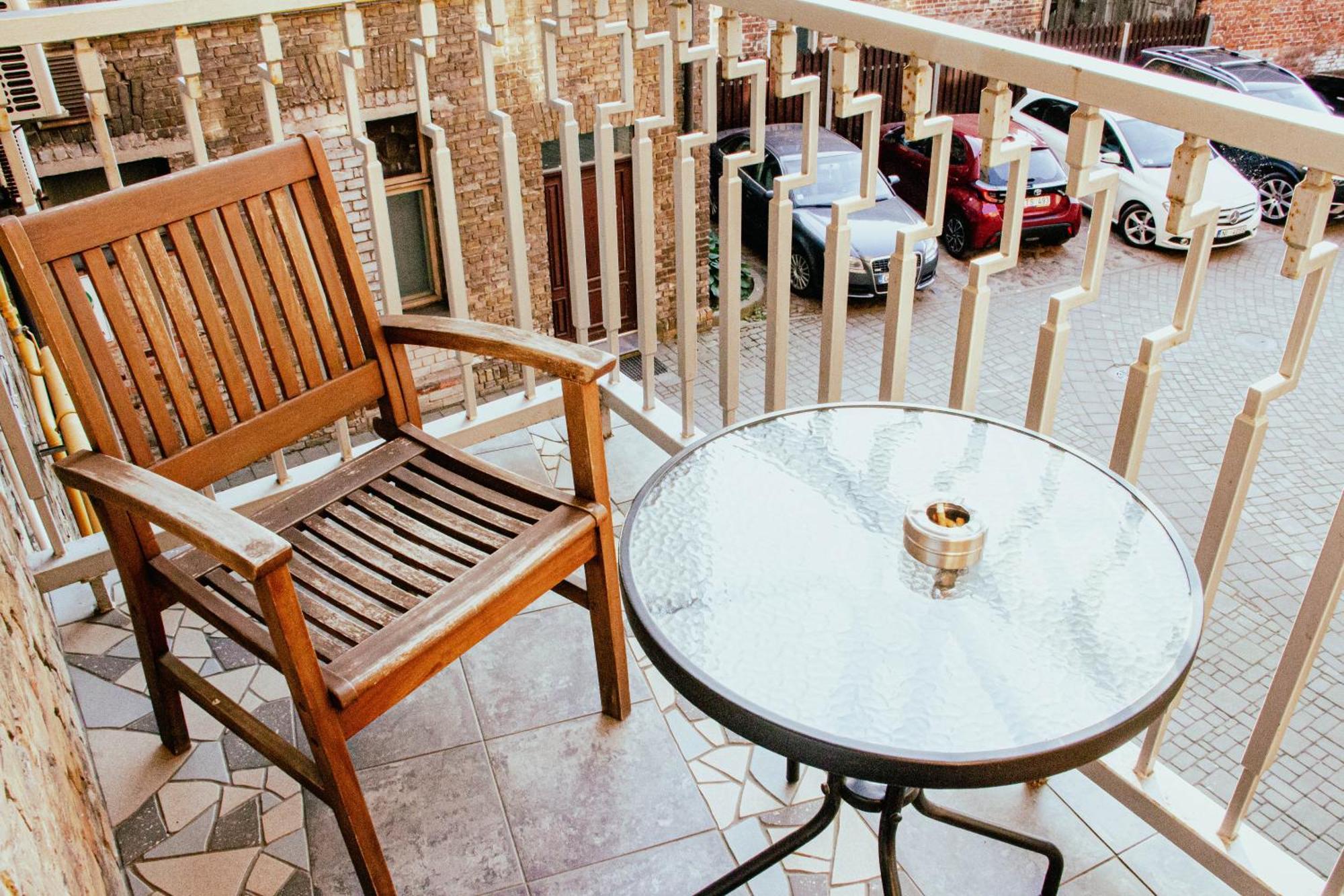Hotel Kolumbs لييبايا المظهر الخارجي الصورة